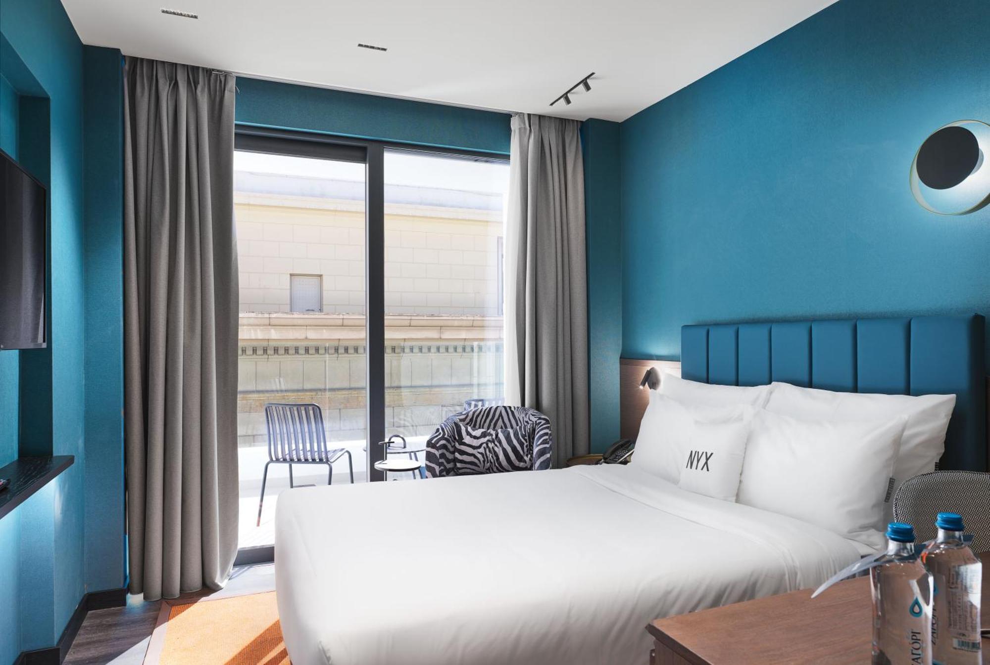Nyx Esperia Palace Hotel Athens By Leonardo Hotels Room photo Deluxe room